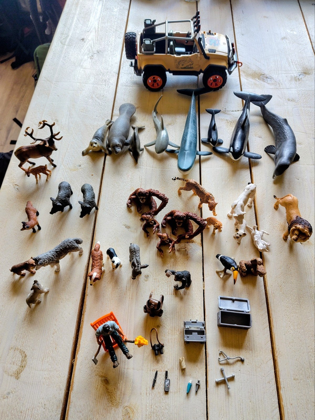 Schleich speelgoed dieren en/of ranger met jeep - ideaal kin, Ophalen of Verzenden, Zo goed als nieuw