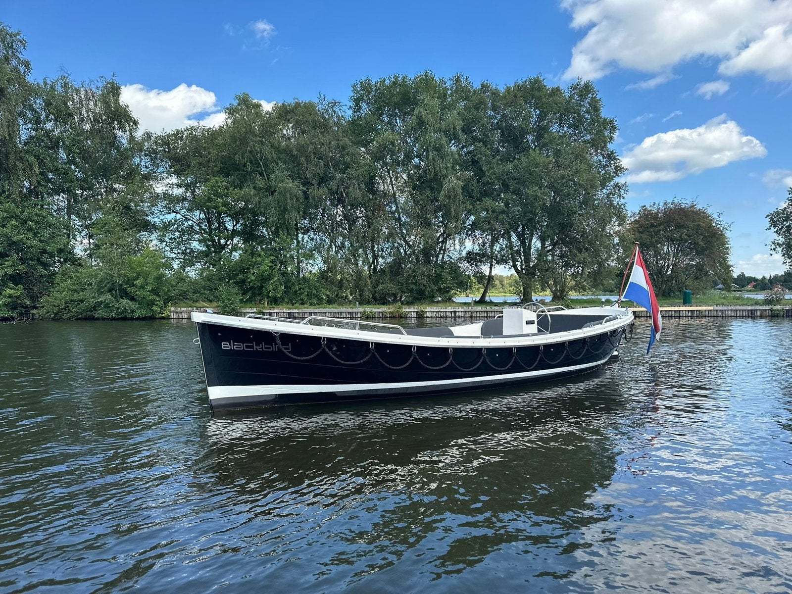 Isloep 735 Black Edition | Boegschroef | Zeer compleet, Watersport en Boten, Sloepen, Rondzit, Zo goed als nieuw, 2 m, Polyester