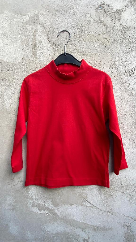 Shirtje rood 110, Kinderen en Baby's, Kinderkleding | Maat 110, Ophalen of Verzenden, Zo goed als nieuw, Jongen of Meisje, Shirt of Longsleeve