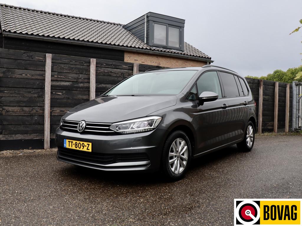 Volkswagen Touran 1.4 TSI Highline 7p automaat (bj 2017), Auto's, Stof, Gebruikt, 4 cilinders, 150 pk