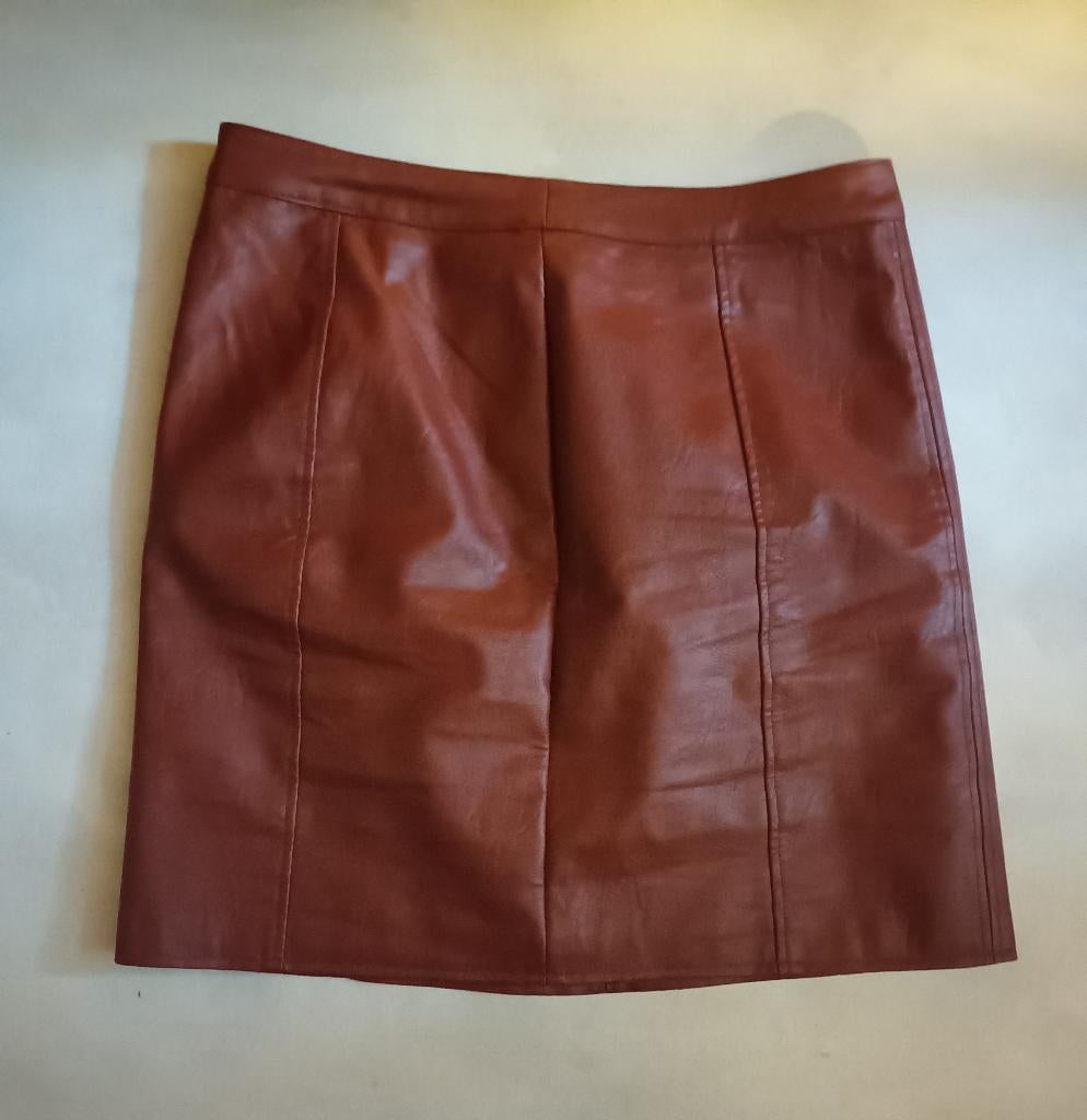 MINI rok van FAUX leer ZGAN, Kleding | Dames, Rokken, Zo goed als nieuw, Maat 42/44 (L), Zwart, Boven de knie, Ophalen of Verzenden