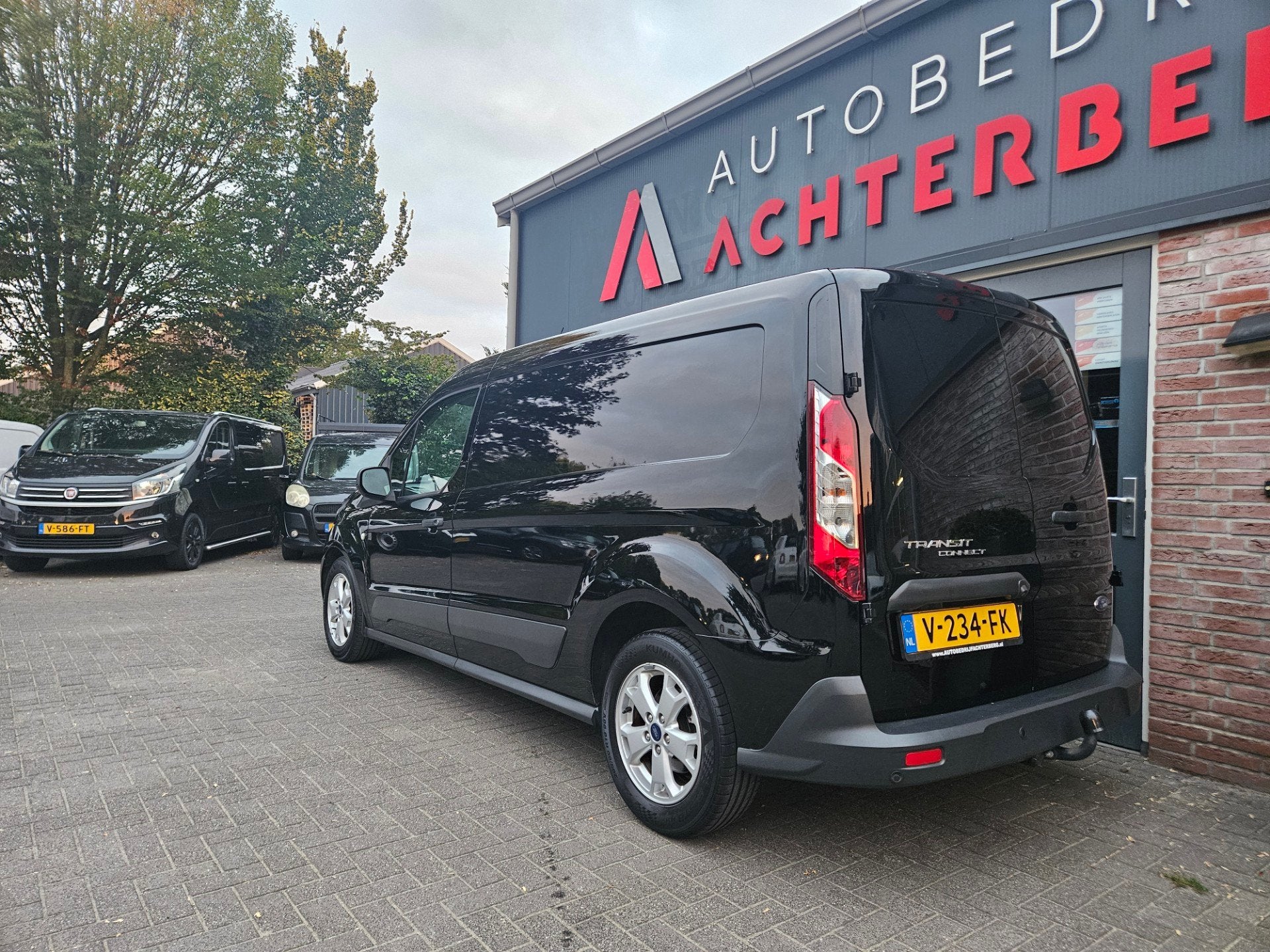 Ford Transit Connect 1.5 TDCI L2 Trend Trekhaak! Camera! Net, 101 pk, Gebruikt, Euro 6, 4 cilinders