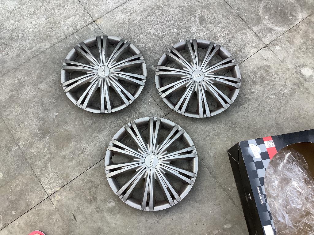 Wieldoppen 14 inch, Ophalen, Gebruikt