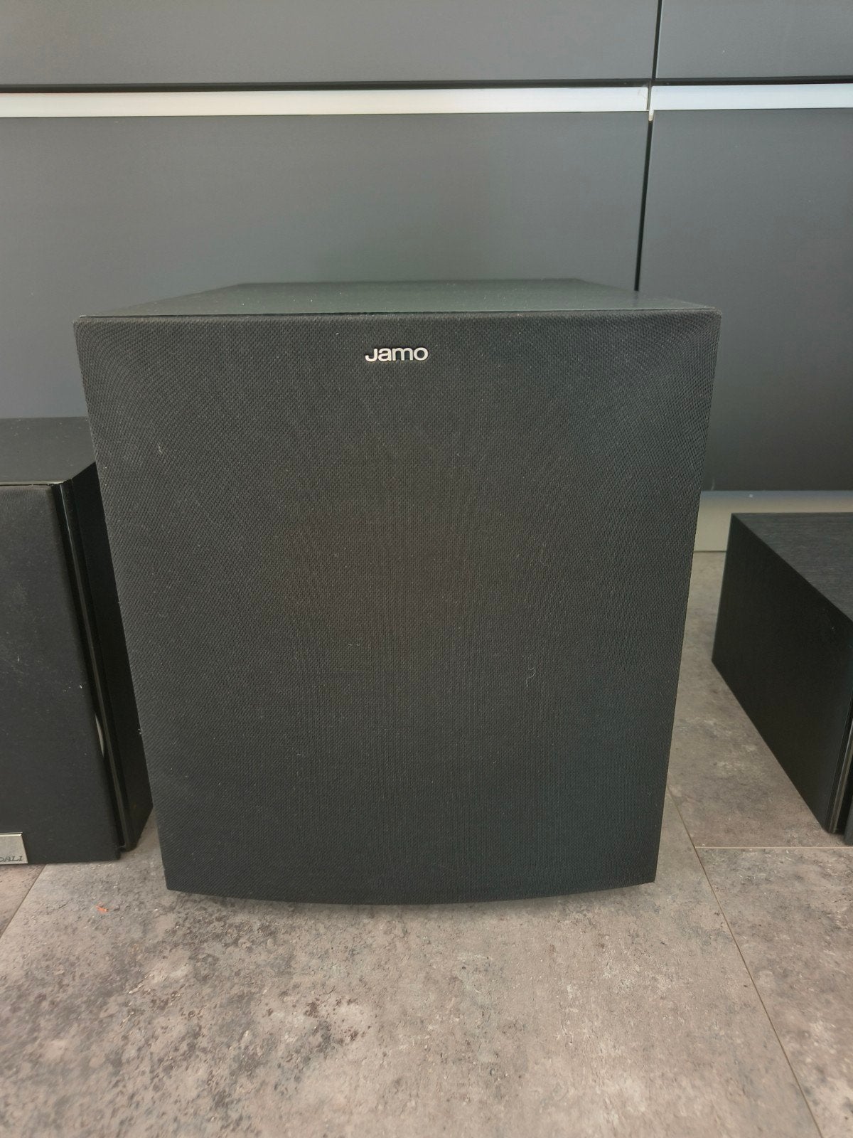 Jamo J 10 SUB Subwoofer in zeer goede staat (zgan), Audio, Tv en Foto, Luidsprekers, Ophalen, Zo goed als nieuw, Subwoofer, Jamo