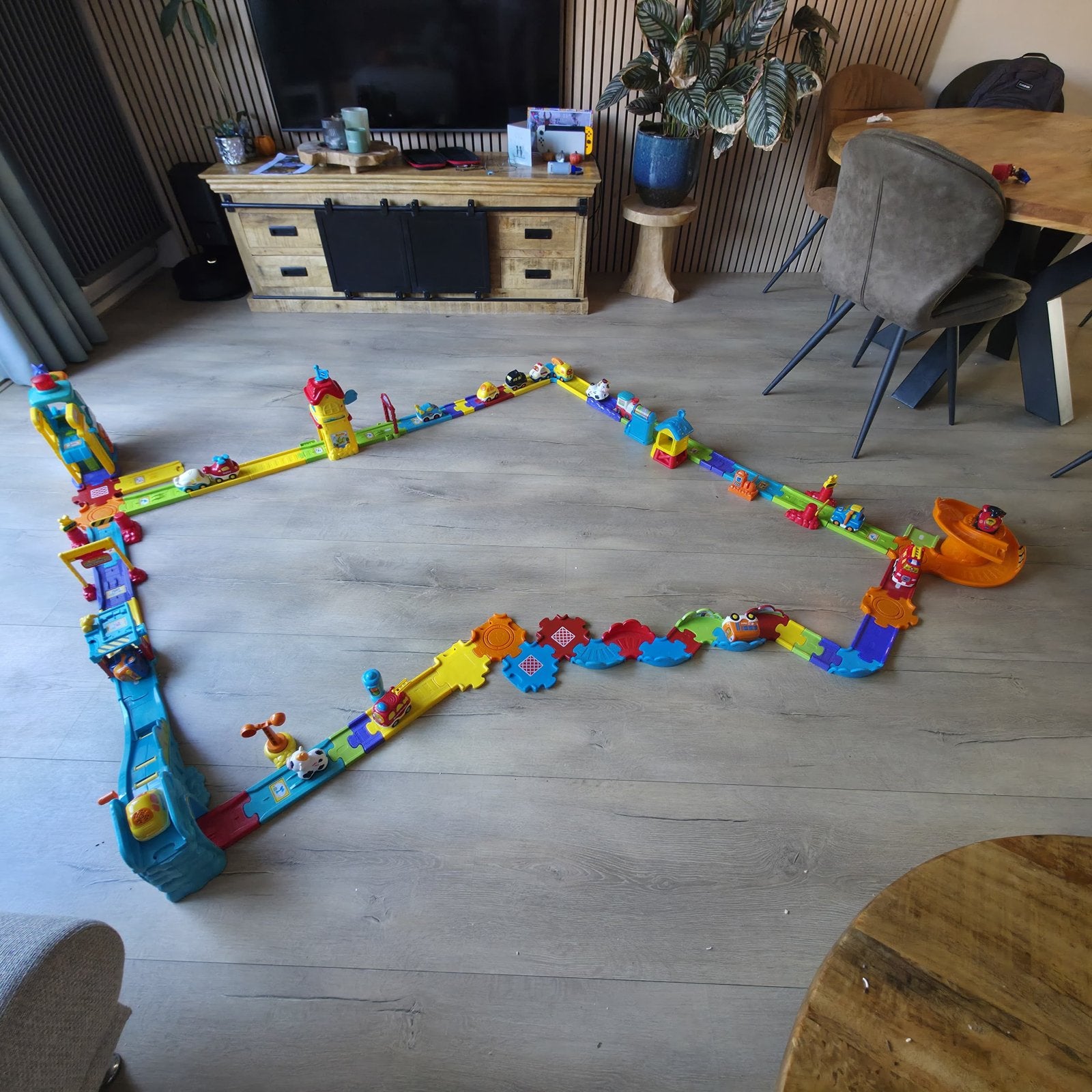Leuke speelbaan met auto's, Ophalen, Gebruikt