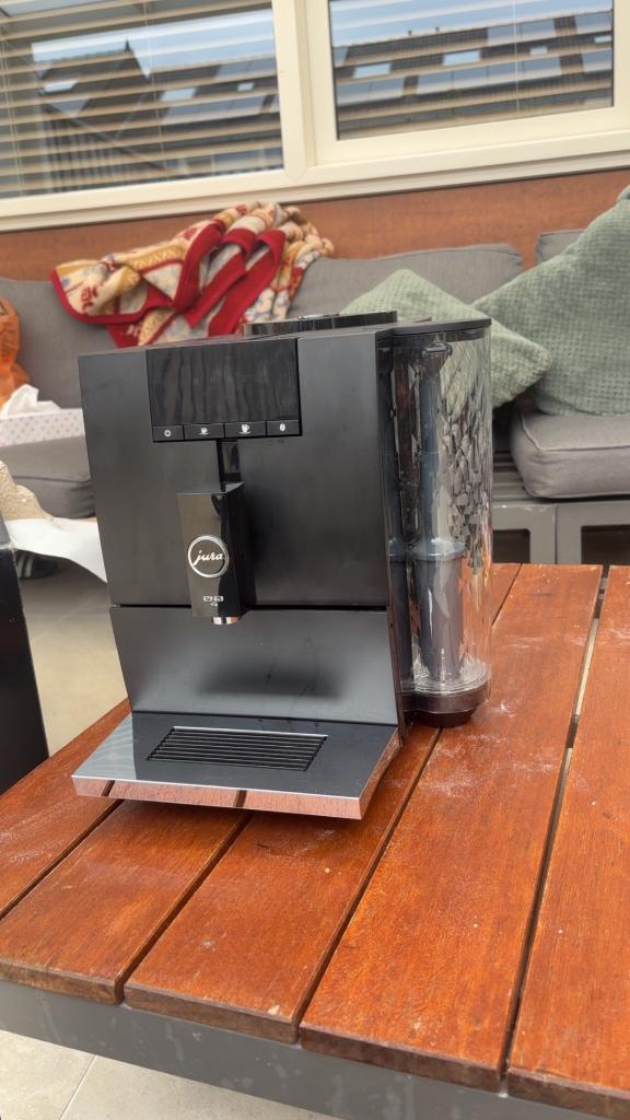 koffie apparaat, Witgoed en Apparatuur, Koffiezetapparaten, Ophalen, Afneembaar waterreservoir, 10 kopjes of meer, Koffiemachine