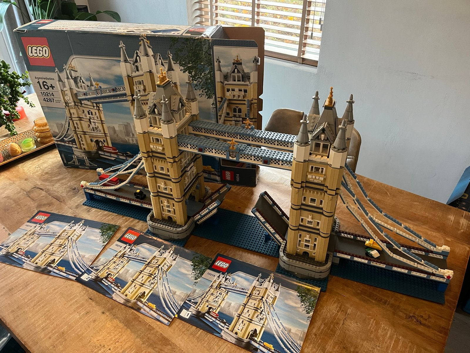 Lego Creator Expert 10214 Tower Bridge 100% compleet, Ophalen of Verzenden, Zo goed als nieuw, Complete set, Lego