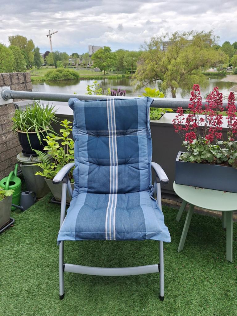 Kussens voor hoge tuinstoel., Ophalen