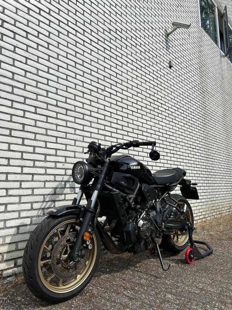 Yamaha XSR700 - Stijlvolle Naked Bike, 2 cilinders, Gebruikt, Particulier, Meer dan 35 kW