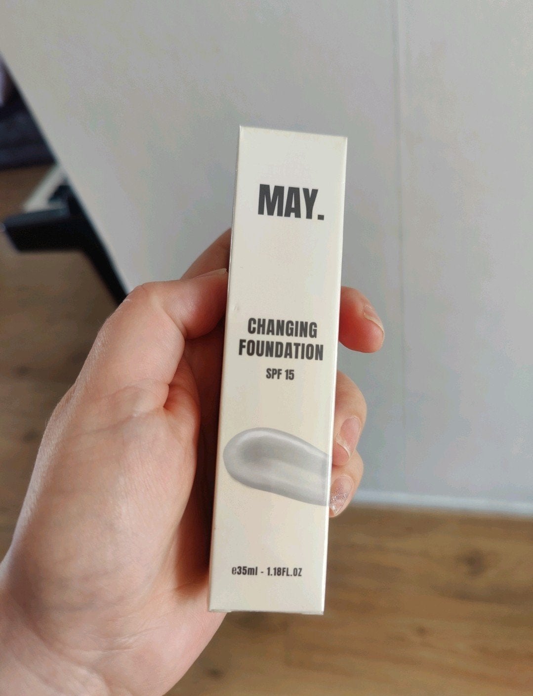 May changing foundation nieuw, Ophalen, Nieuw, Beige, Gehele gezicht