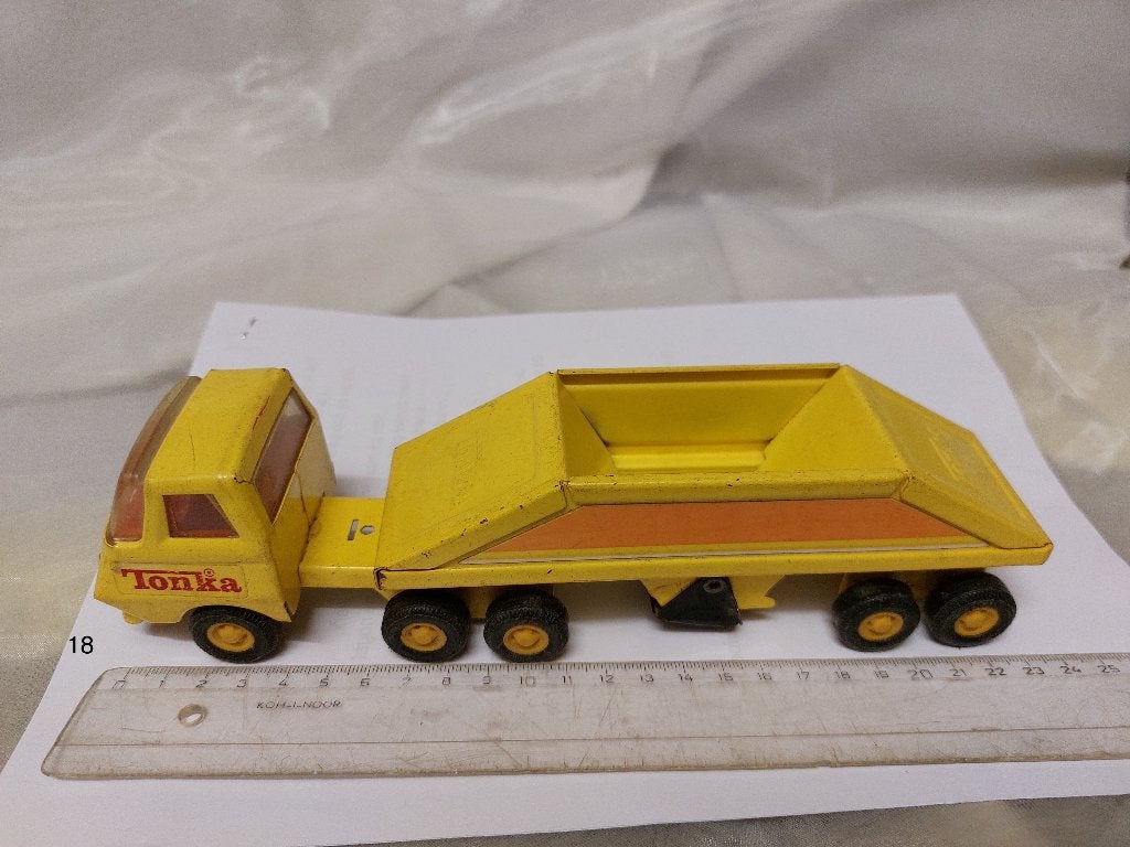 (2-18) Vintage jaren 1970 speelgoed tonka trucks, Ophalen of Verzenden