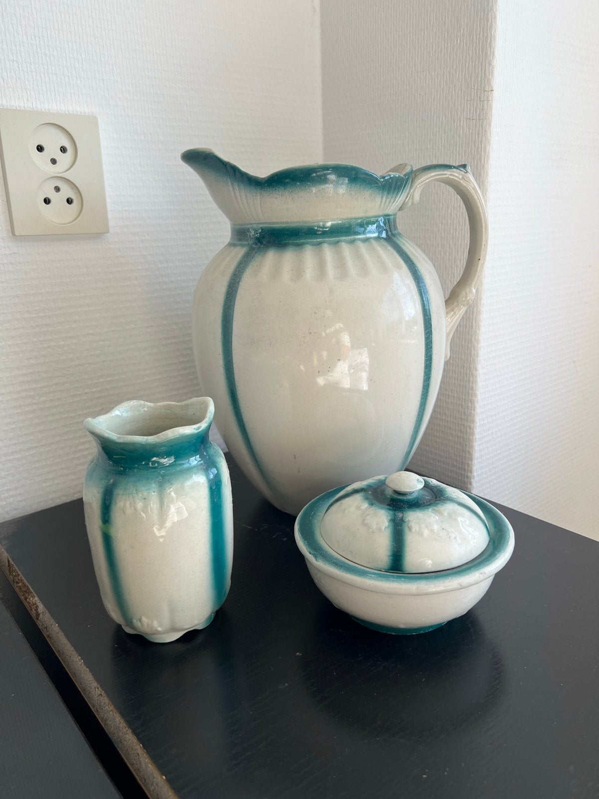 Vintage lampetset: kan, pot en zeepbakje, Antiek en Kunst, Verzenden