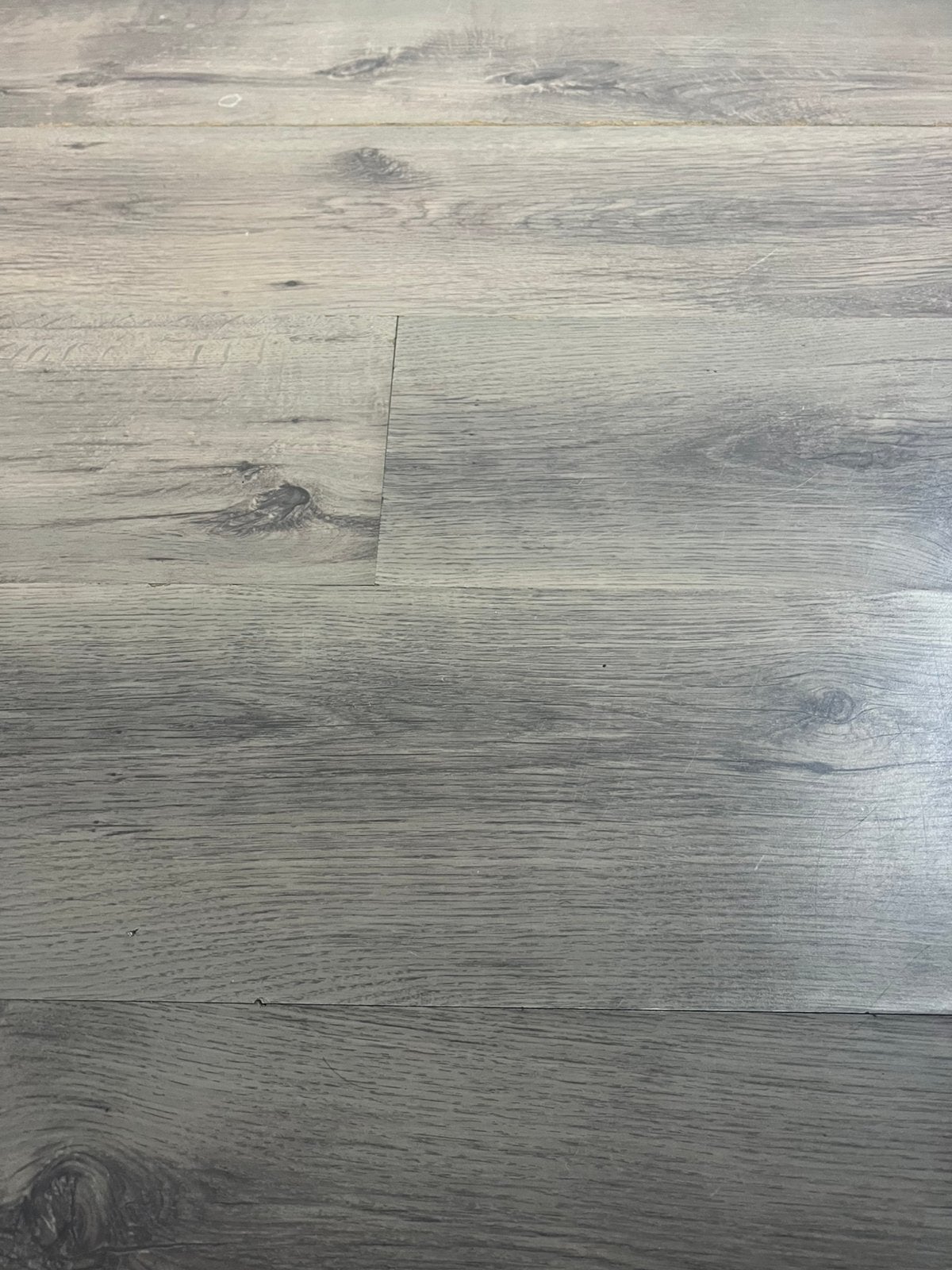 Gratis op te halen - laminaat in grijs eiken look, Doe-het-zelf en Verbouw, Ophalen, 50 tot 150 cm, Zo goed als nieuw, 10 m² of meer