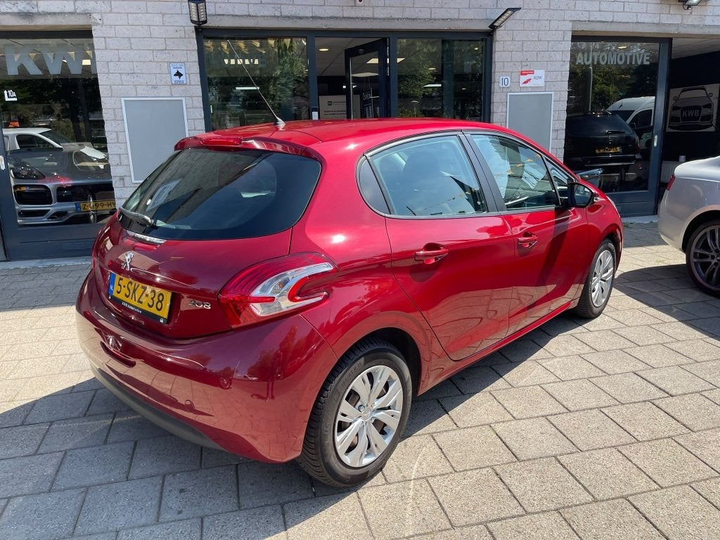 Peugeot 208 1.4 VTi 5Drs Airco Nw ketting Carplay Camera, Euro 5, Electronic Stability Program (ESP), Bedrijf, Handgeschakeld