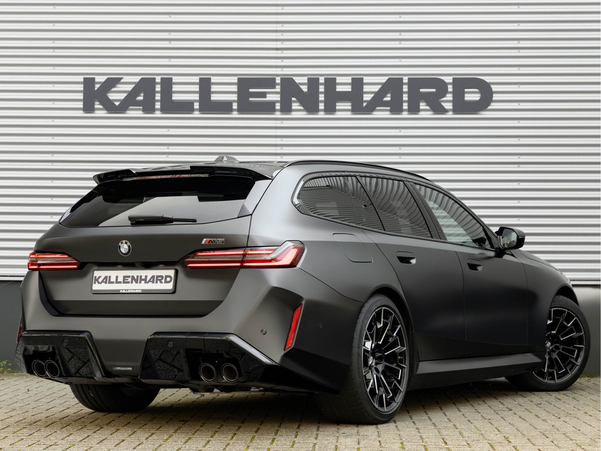 BMW 5 Serie Touring M5 - Individual ''Frozen Deep Grey'' - M, Auto's, 4395 cc, Vierwielaandrijving, Hybride Elektrisch/Benzine