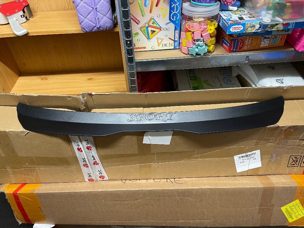 zwarte spoiler sport spoiler zwart tuning spoiler, Ophalen of Verzenden