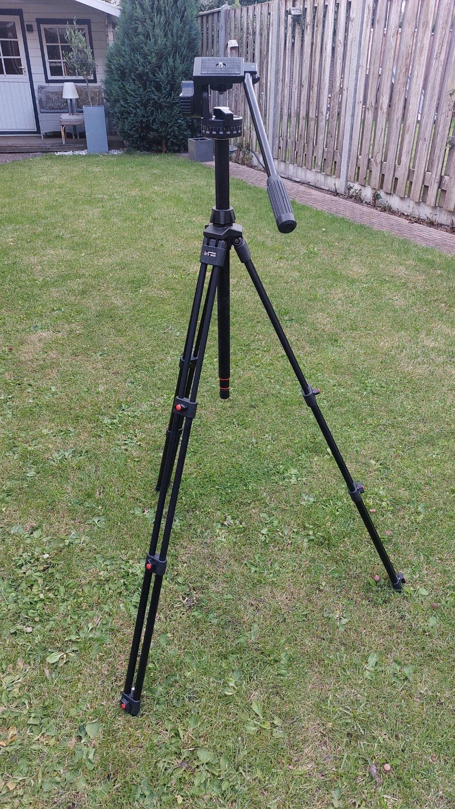Mooi Apex videostatief incl foudraal, Ophalen of Verzenden, Zo goed als nieuw, Driepoot