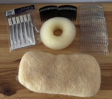Knotrol + verticale haar volume rol + klemmen & kammen nieuw, Ophalen of Verzenden, Nieuw, Haarspeld