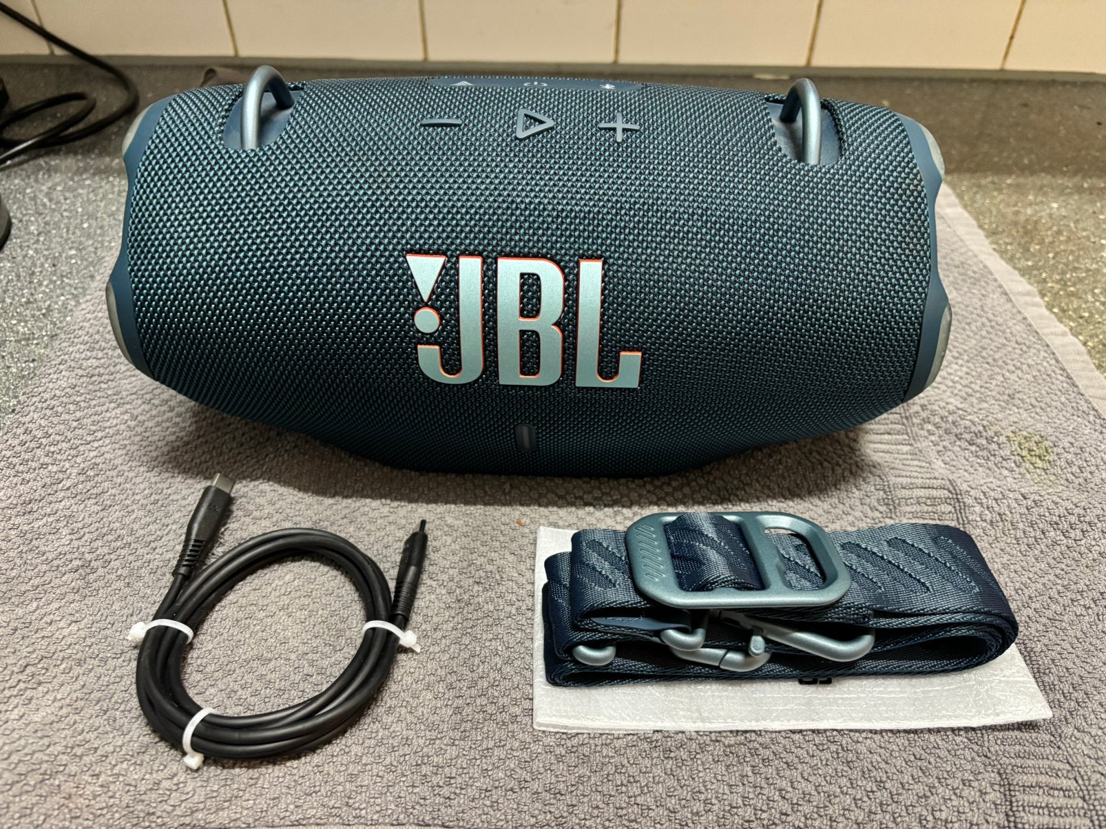 JBL Xtreme 4😀, JBL, Overige typen, Ophalen of Verzenden, Zo goed als nieuw