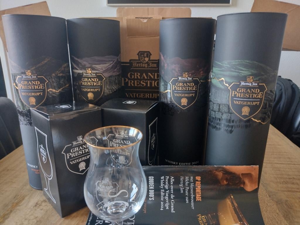 Grand Prestige Vatgerijpt 2024 Whisky Editie, Ophalen, Nieuw, Flesje(s), Hertog Jan