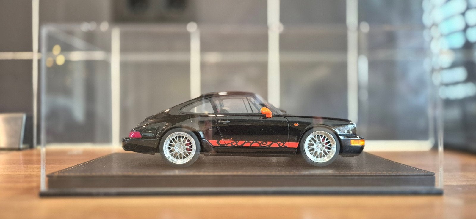 Porsche 911 964 RS GT- Spirit 1 18
Merk GT- Spirit
Schaal 1, Ophalen of Verzenden, Zo goed als nieuw, Auto, Overige merken