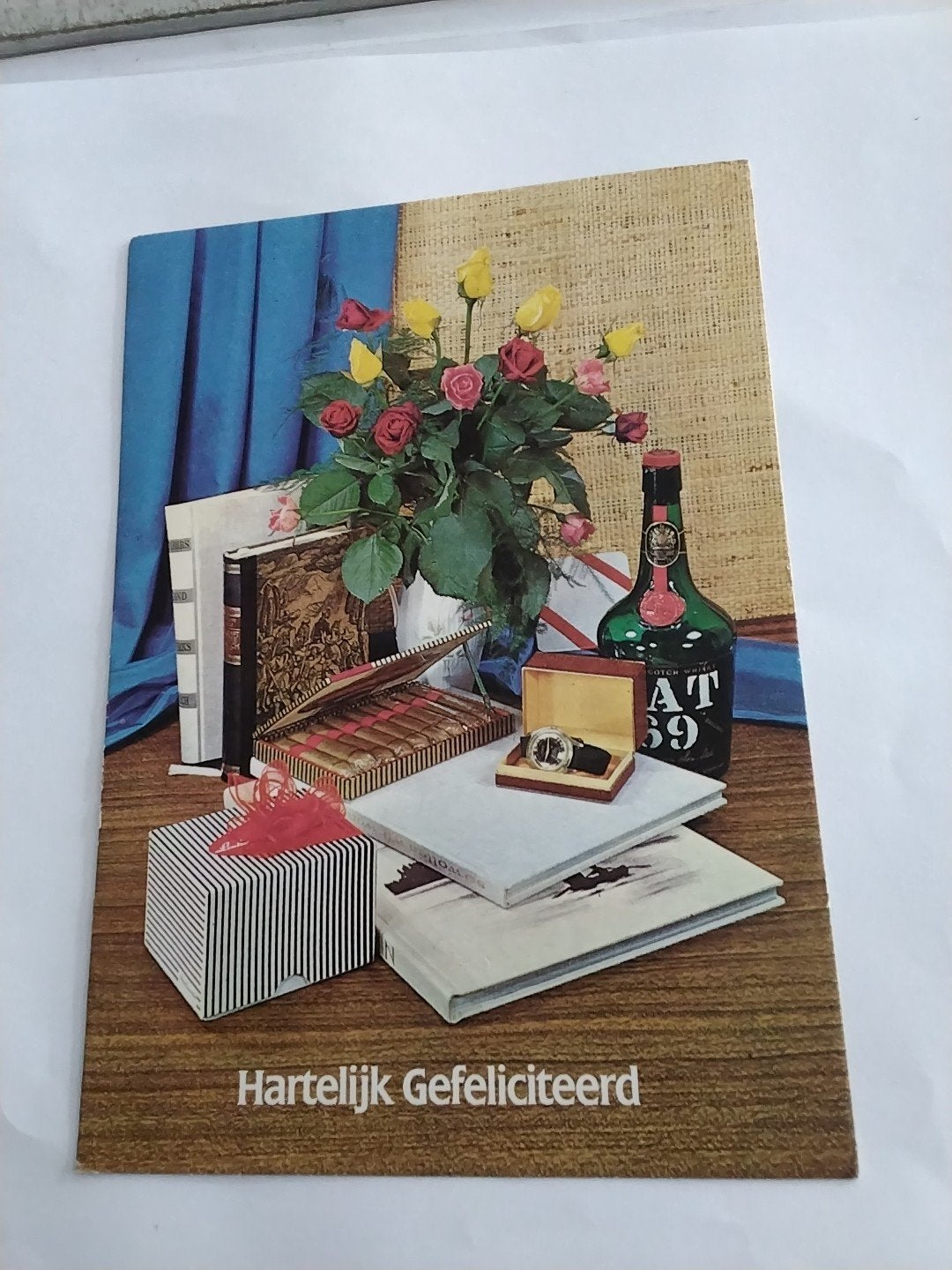 Vintage Ansichtkaart 'Hartelijk Gefeliciteerd', Verzamelen, Ansichtkaarten | Themakaarten, Ophalen of Verzenden