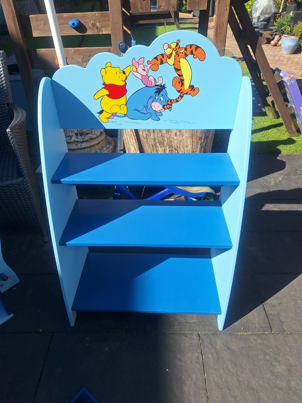 Leuk Boekenkastje met Winnie de Poeh en vriendjes, Ophalen