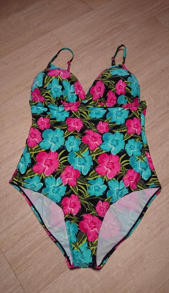 Verschillende badpak tankini maat 44 oa Hema, Kleding | Dames, Zwart, Badpak, Ophalen of Verzenden, Zo goed als nieuw
