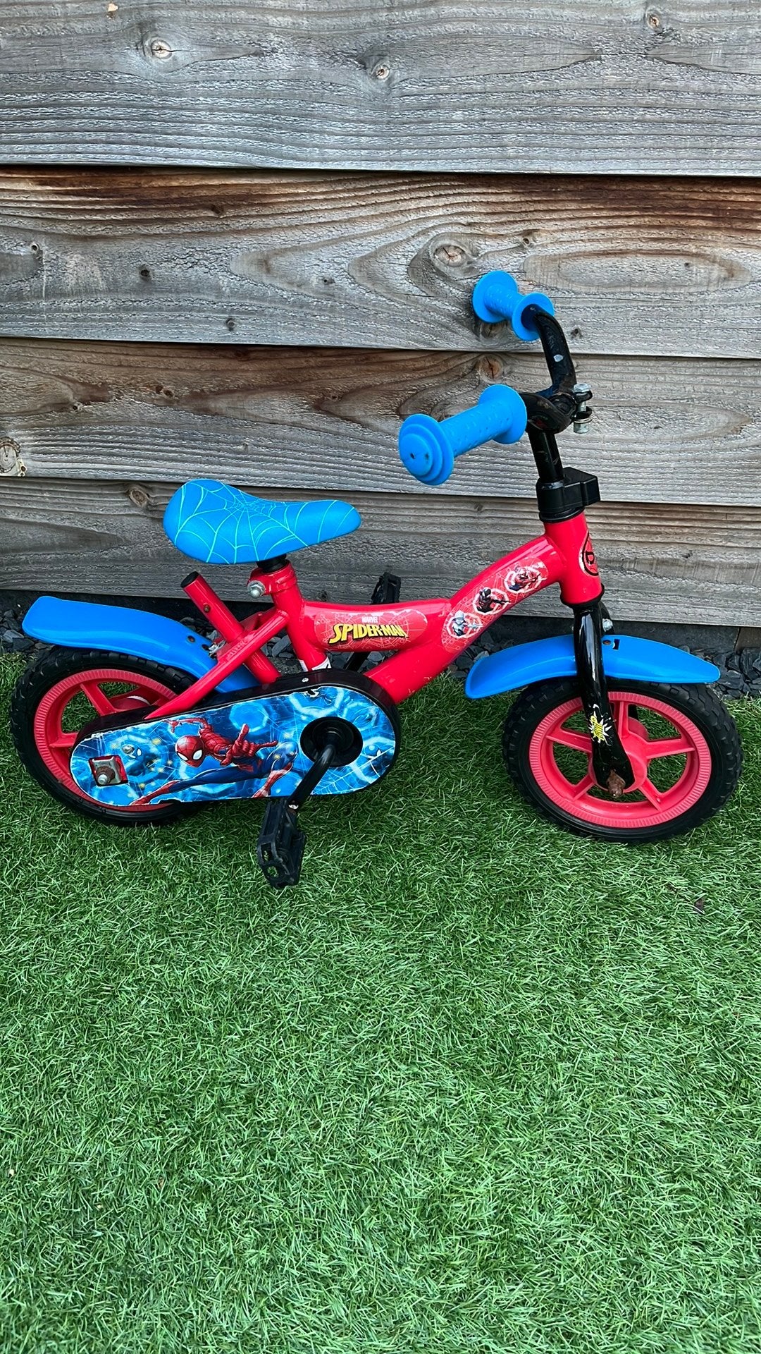 Spiderman fiets 12 inch, Ophalen of Verzenden, Zo goed als nieuw, Minder dan 16 inch