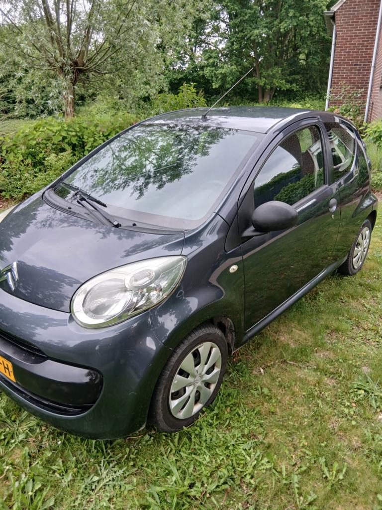 Citroën C1 1.0 3-DRS 2005 Grijs, Auto's, Citroën, Voorwielaandrijving, 765 kg, 4 stoelen, C1