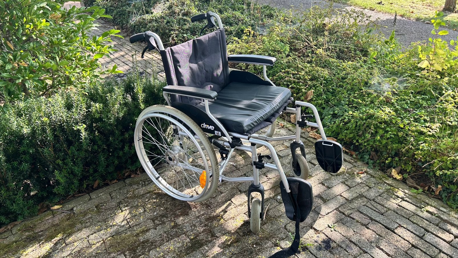 Rolstoel  van het merk Drive, Ophalen, Inklapbaar, Zo goed als nieuw, Duwrolstoel