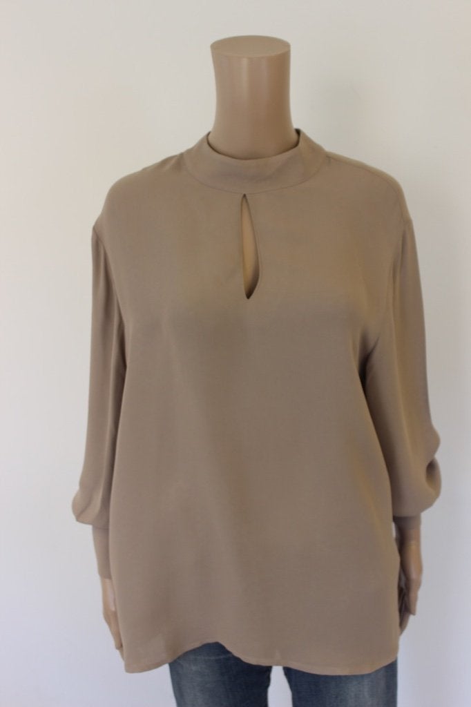 Yaya lichtbruine top maat 40, Maat 38/40 (M), Bruin, ., Ophalen of Verzenden