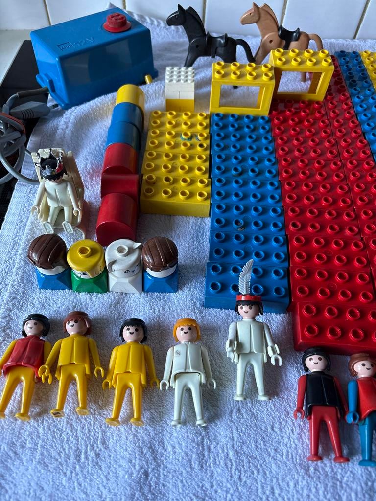 Duplo   Stenen plus transformator poppetjes 1 koop, Ophalen of Verzenden, Gebruikt, Duplo