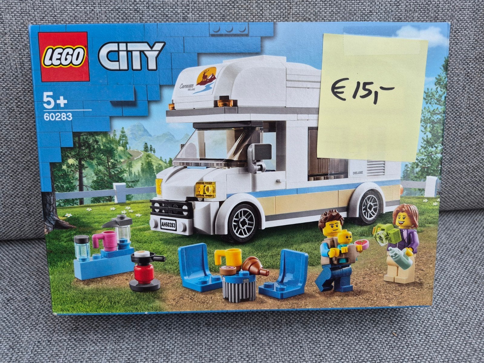 LEGO City 60283 Vakantie Camper, Ophalen of Verzenden, Zo goed als nieuw