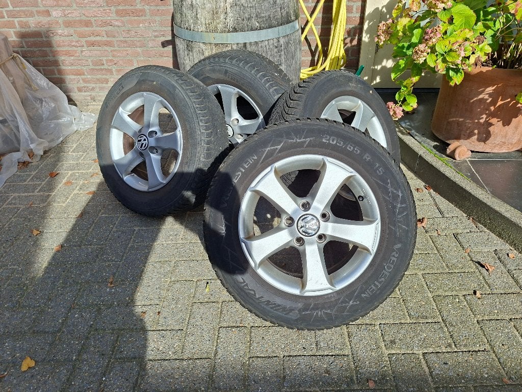 winterbanden, Ophalen, Gebruikt, 15 inch, Band(en)