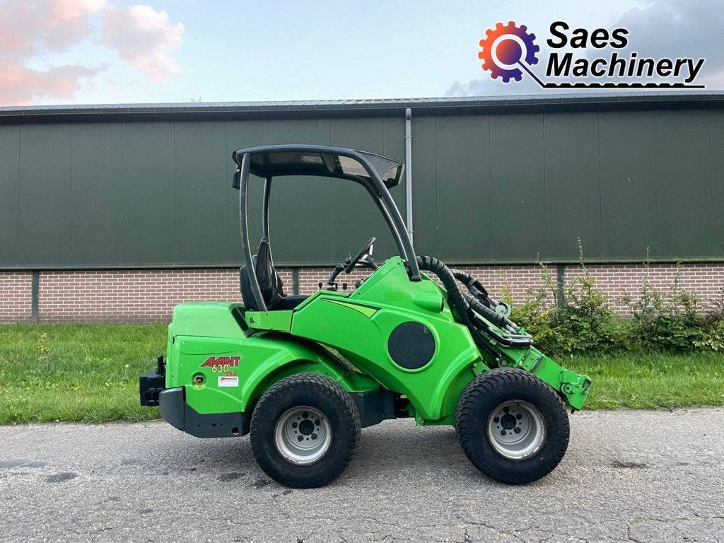 Avant avant 630tdl , 635 kniklader, Graafmachine