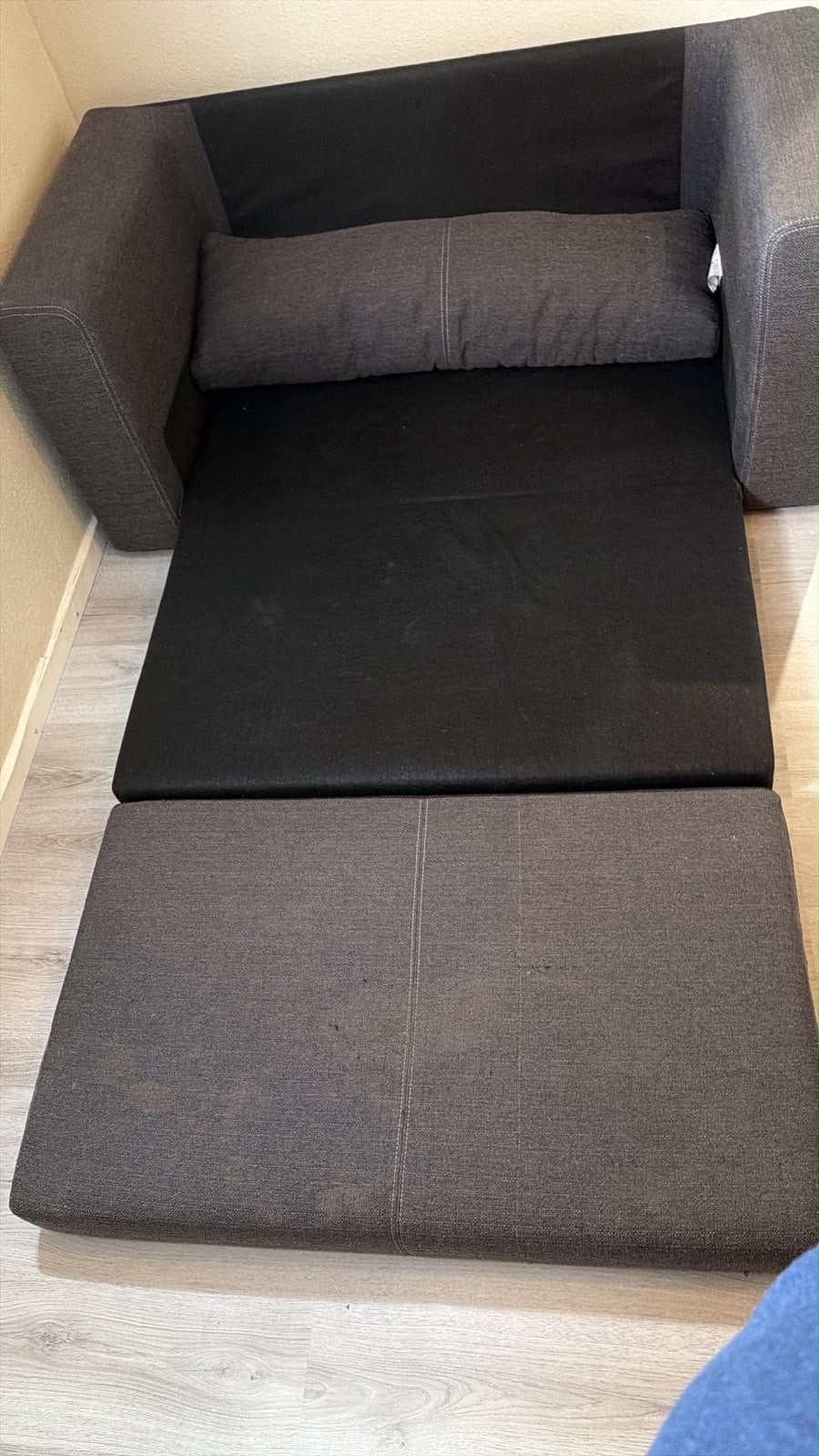 Foto 4 van Compacte slaapbank ikea askeby - Ideaal voor kleine ruimtes