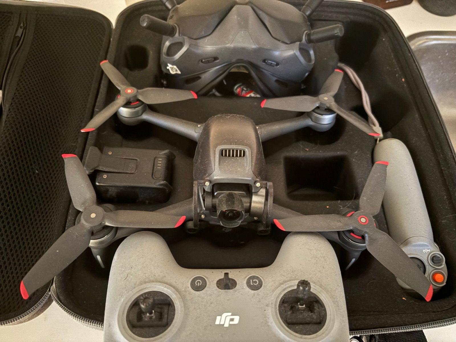DJI Drone met Tas en Toebehoren Accessoires, Gebruikt, Cameradrone, Ophalen of Verzenden, DJI