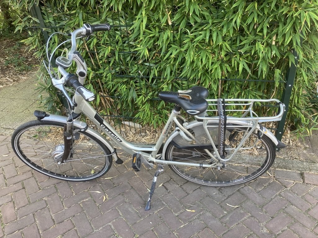 Foto 9 van electrische fiets voor onderdelen - opknapper