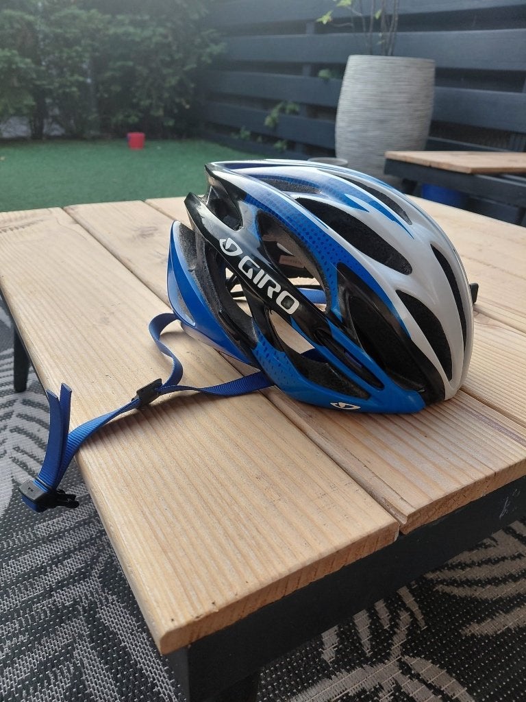 Wielrenners helm, Sport en Fitness, Ophalen, Zo goed als nieuw, Helm