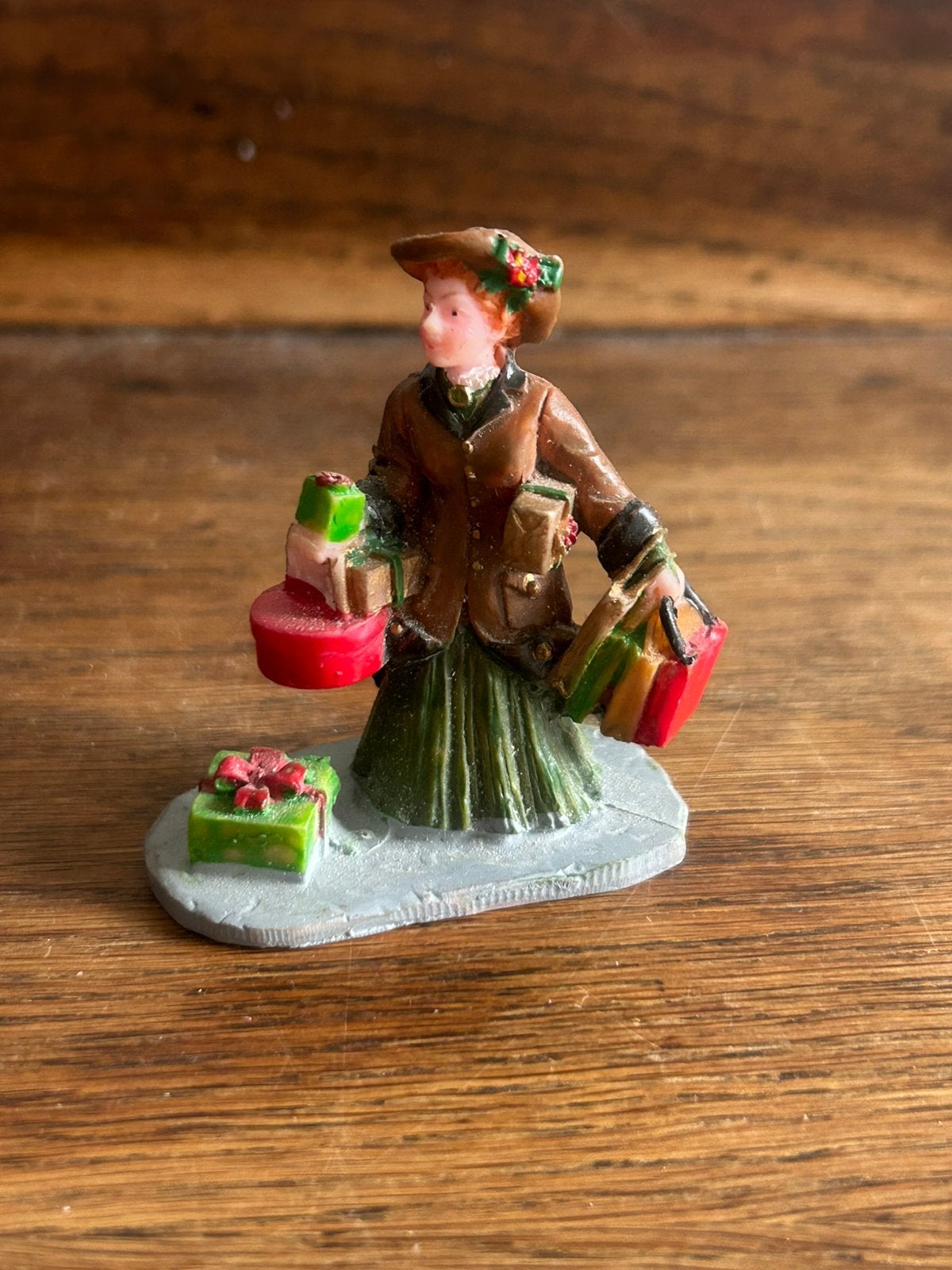 Lemax figuurtje nummer 82510 Last minute shopping, Ophalen of Verzenden, Zo goed als nieuw