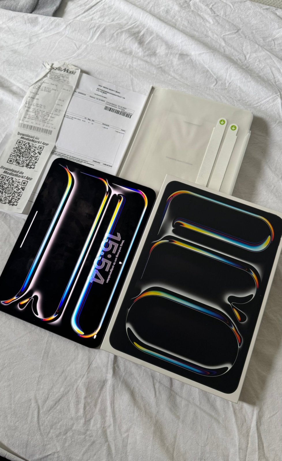 Foto 11 van iPad Pro 11 inch (M5) 256GB Zwart - Incl. Factuur & Doos