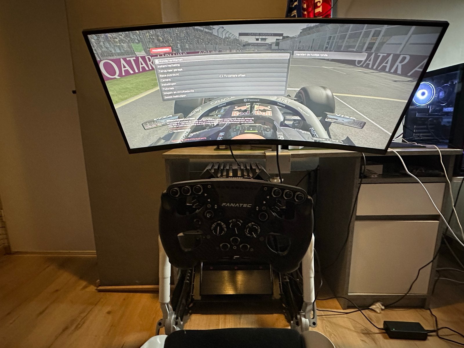 Foto 6 van Playseat F1 met Fanatec DD Pro en Clubsport Pedalen V3