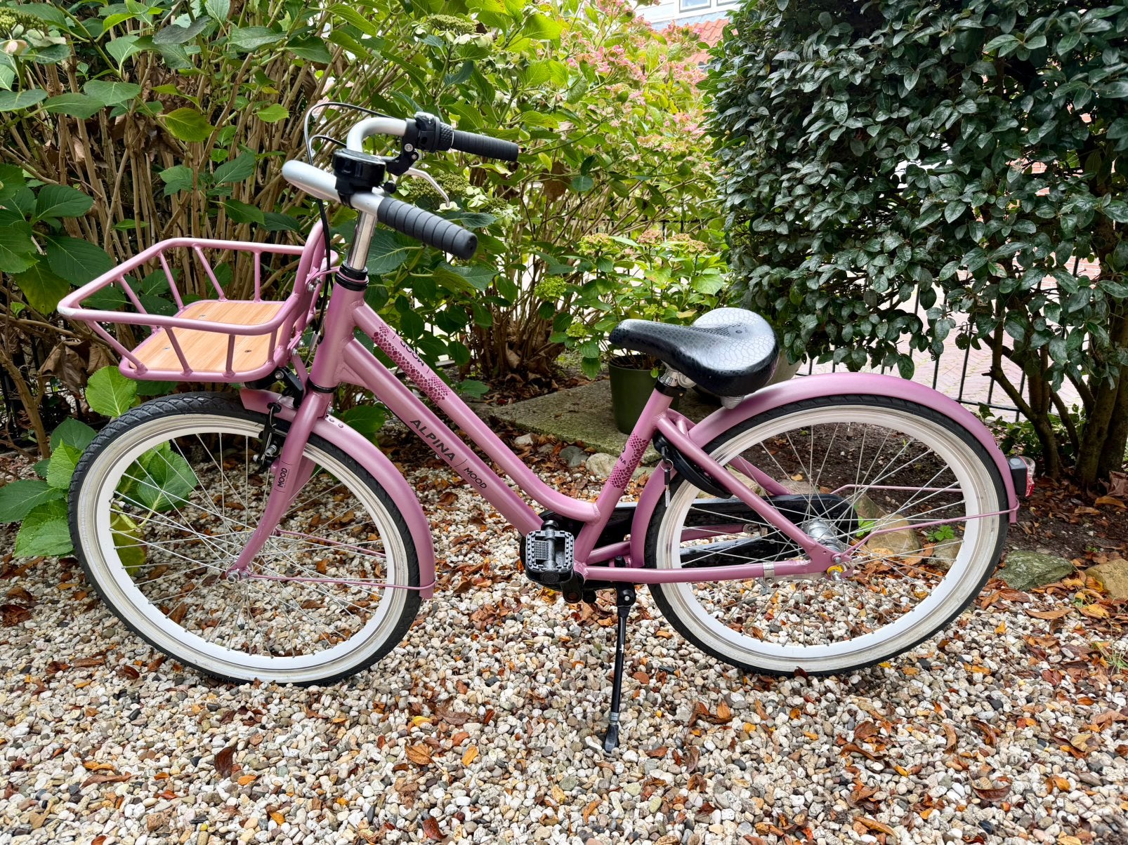 Alpina Mood 24 inch met mandje in uitstekende staat, Ophalen, Terugtraprem, Handrem, Gebruikt