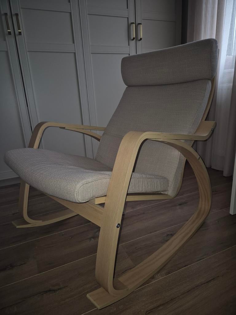 Comfortabele schommelstoel met lichte bekleding, 100 tot 125 cm, Ophalen of Verzenden, Zo goed als nieuw, Stof