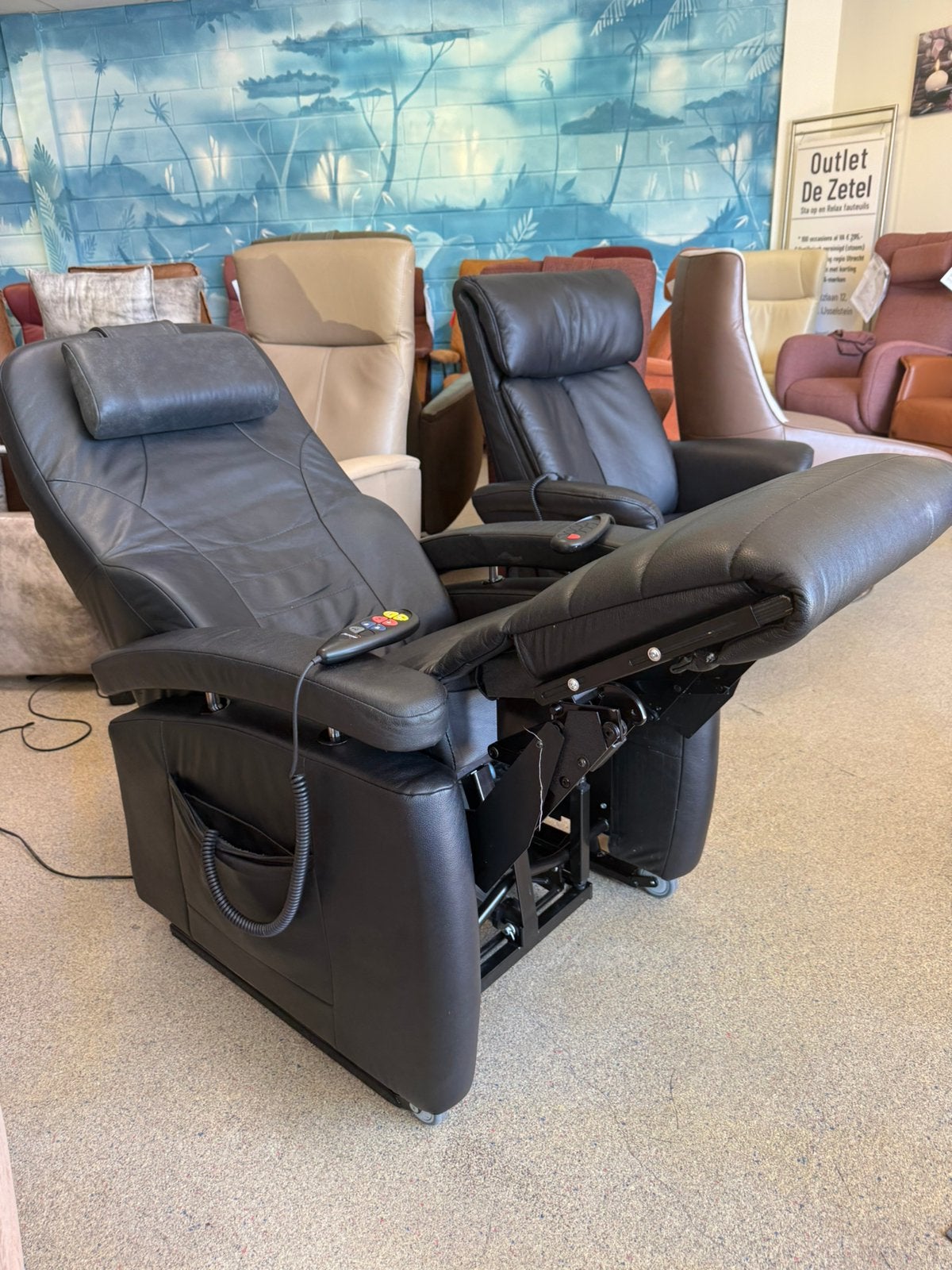 Fitform sta op stoel relax fauteuils staopstoel 3 motoren, Ophalen of Verzenden, Zo goed als nieuw, Leer, Ruim 100 Top merken in alle kleuren en maten