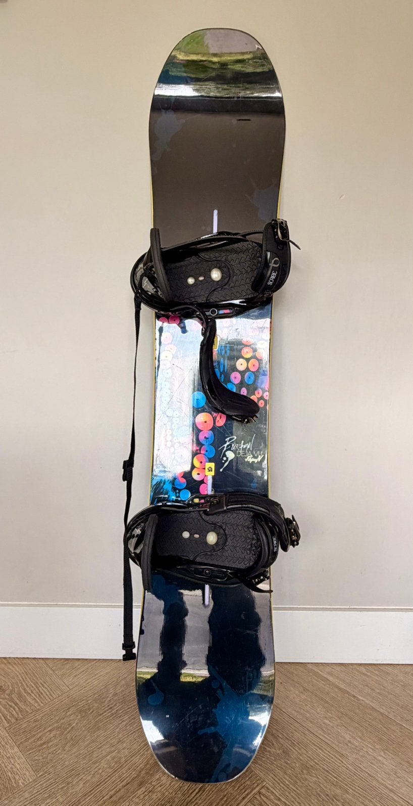 Burton Déjà Vu Flying V Snowboard 146cm met Scribe Bindingen, Ophalen, Gebruikt, Board