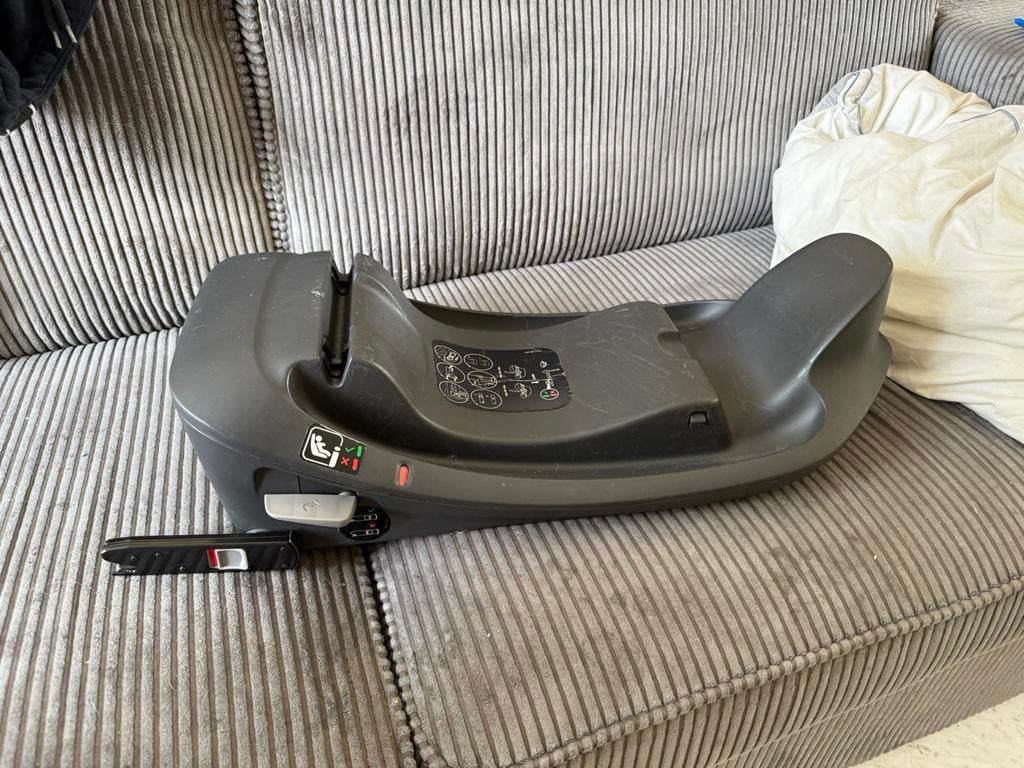 Cybex autostoel en base, Ophalen, Gebruikt