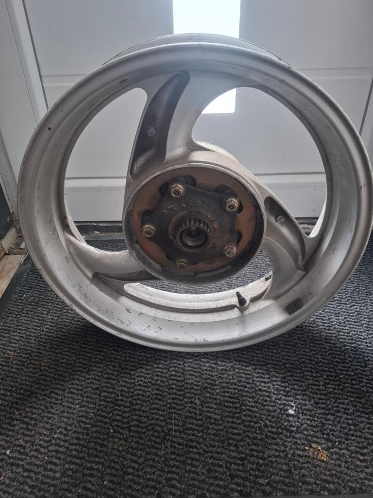 Honda deauville achterwiel, Ophalen of Verzenden, Gebruikt