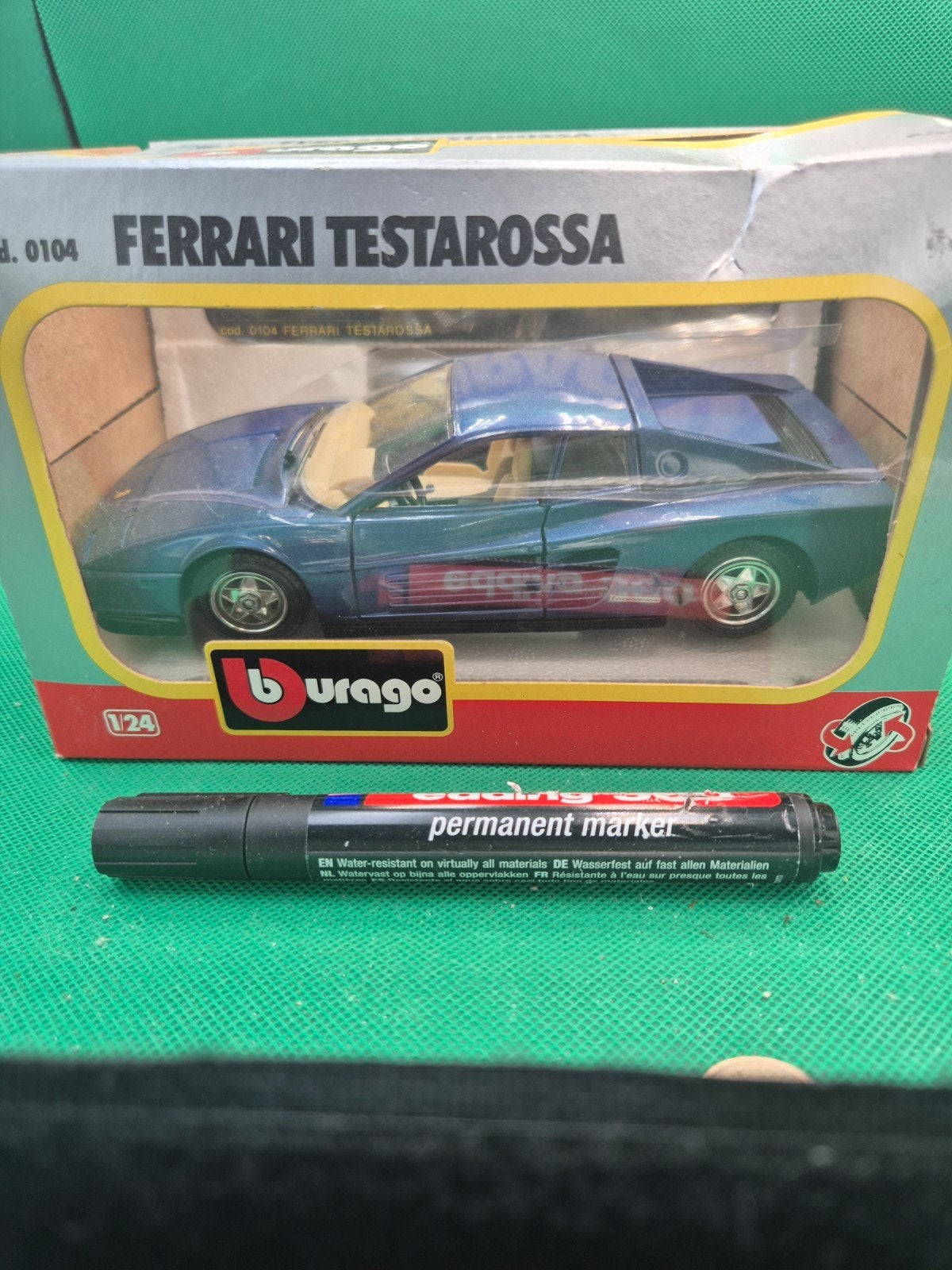 457 Ferrari Testarossa blauw 1/24 bburago, Hobby en Vrije tijd, Modelauto's | 1:24, Ophalen of Verzenden, Zo goed als nieuw, Bburago